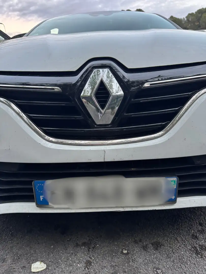 Renault Megane Mégane IV Berline dCi 110 Energy Limited - 2