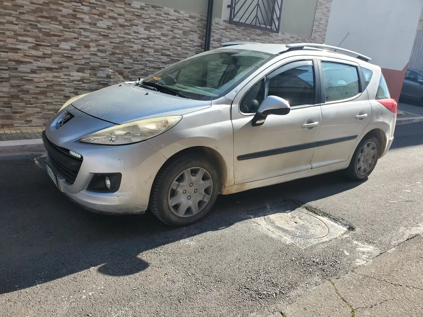 Peugeot 207 SW 1.6 hdi 16v Outdoor 110cv c/esp fap - 2