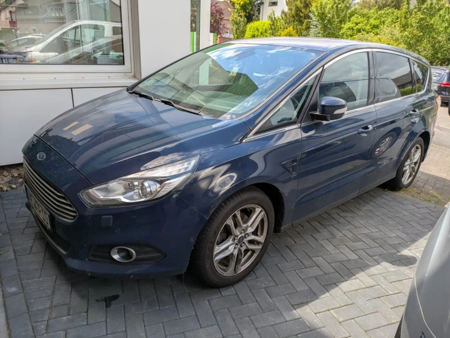 Ford S-Max Titanium Bleu - 1