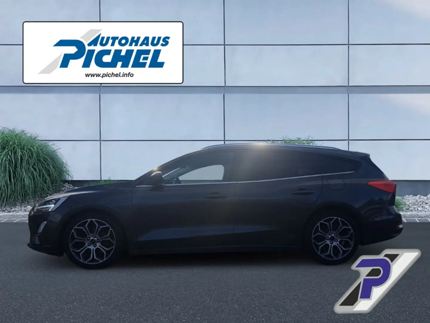 Ford Focus Turnier Titanium PANODACH+NAVI+ AHK LED El. Heckkl Gris - 2