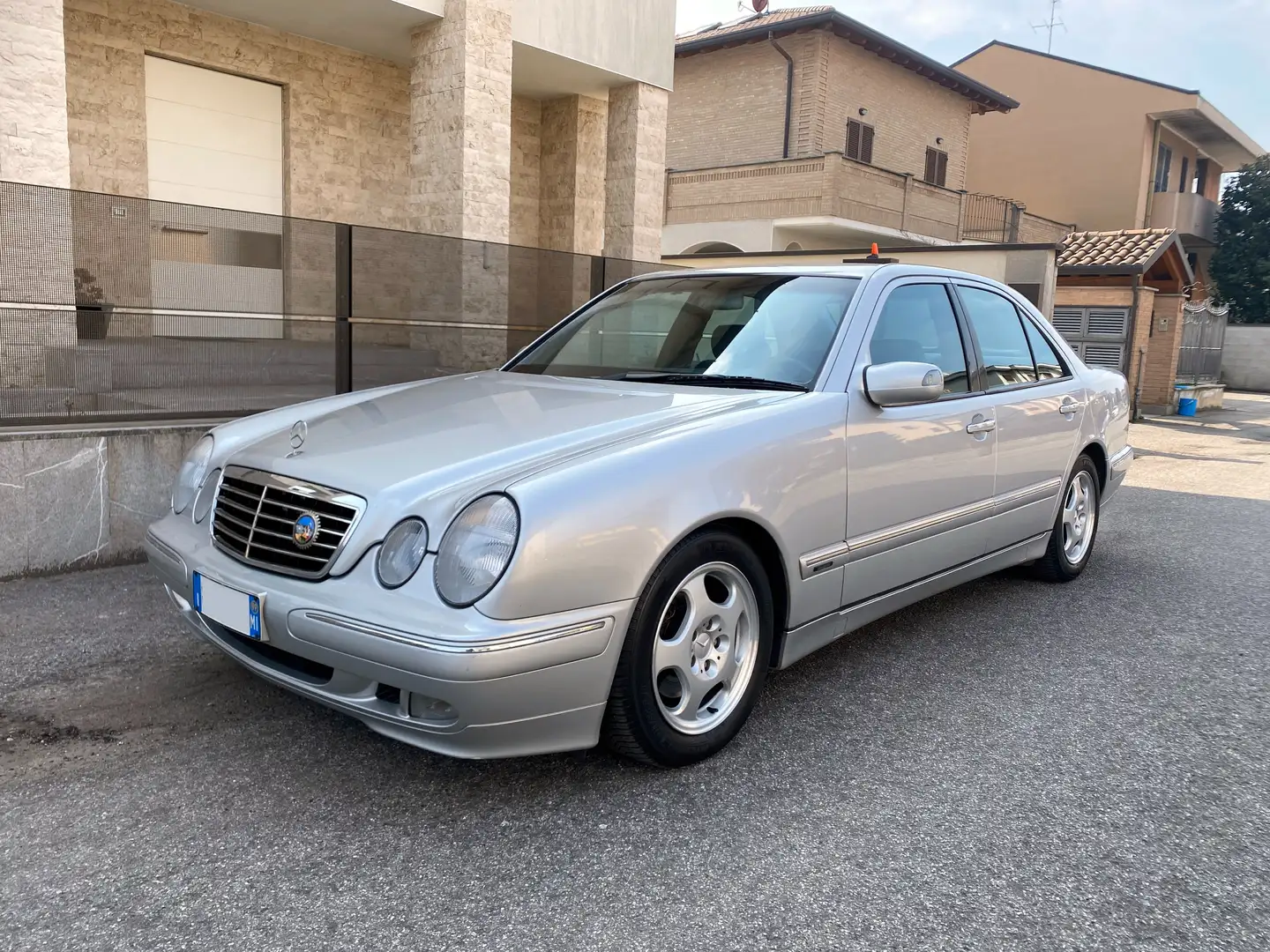 Mercedes-Benz E 200 Classe E W210 Berlina Kompressor Avantgarde Ezüst - 1