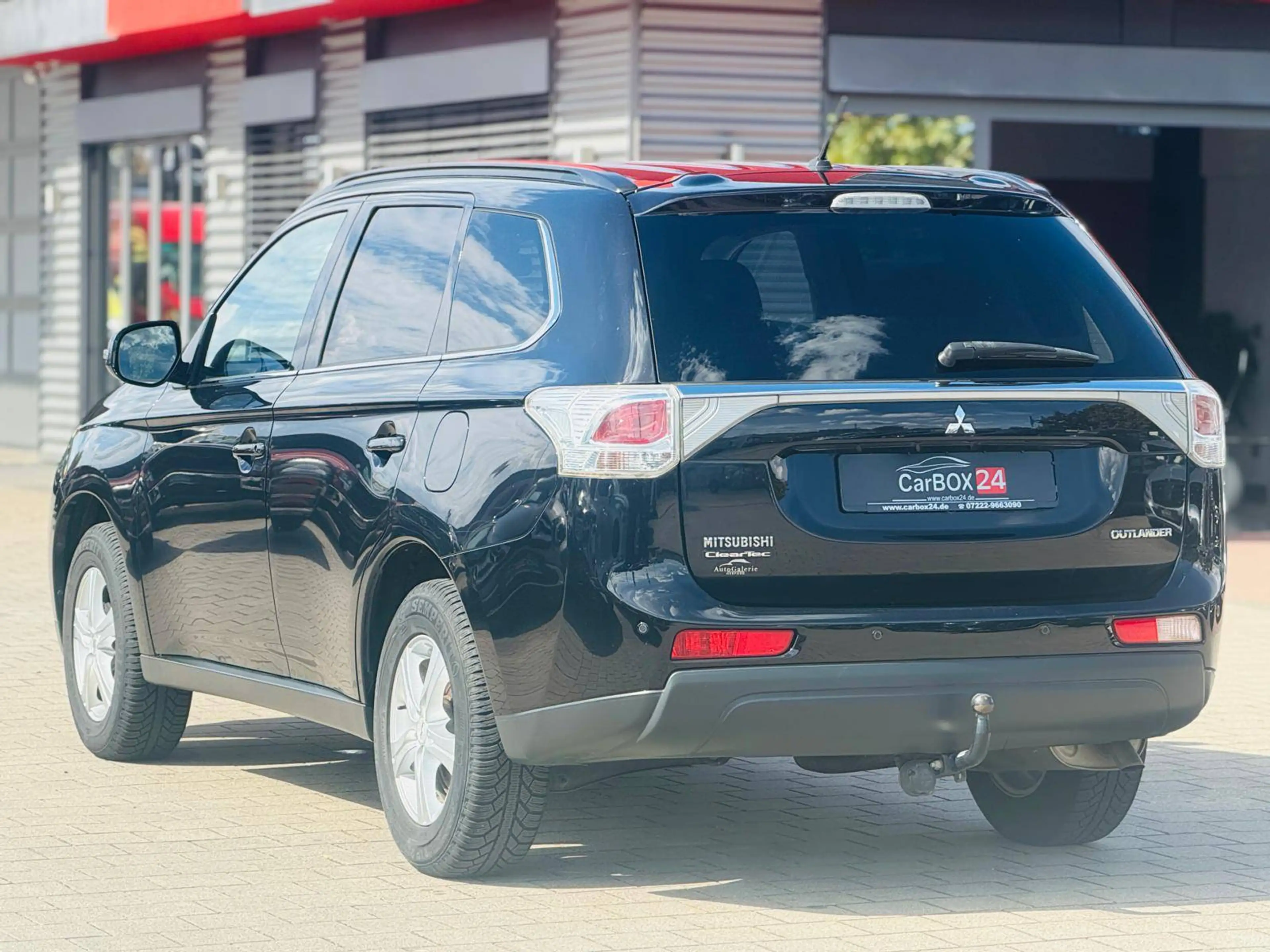Mitsubishi Outlander ClearTec Invite 2WD TÜV 04/2027 Finanzierung möglich — photo 13
