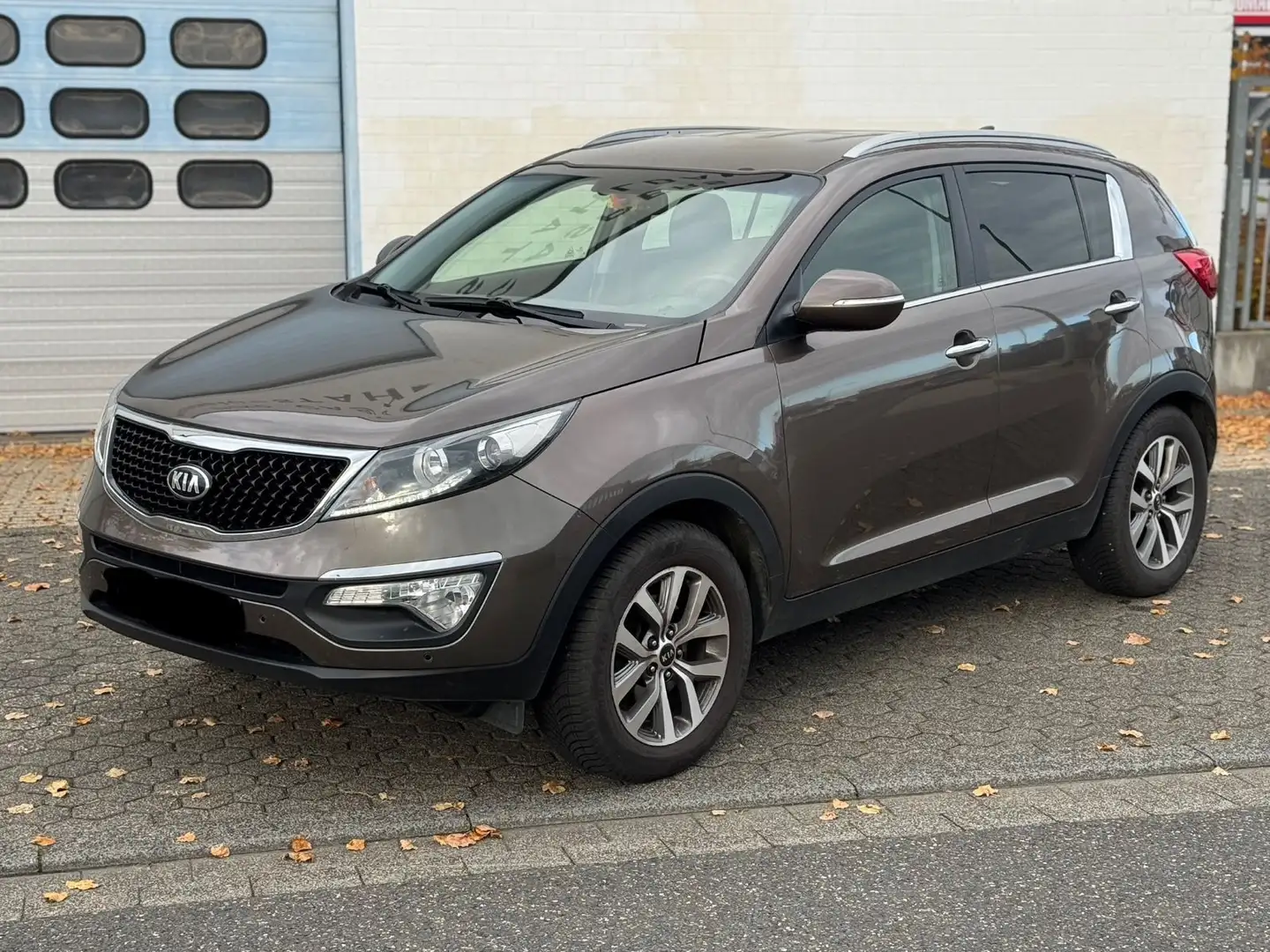 Kia Sportage Dream Team 2WD Grau - 1