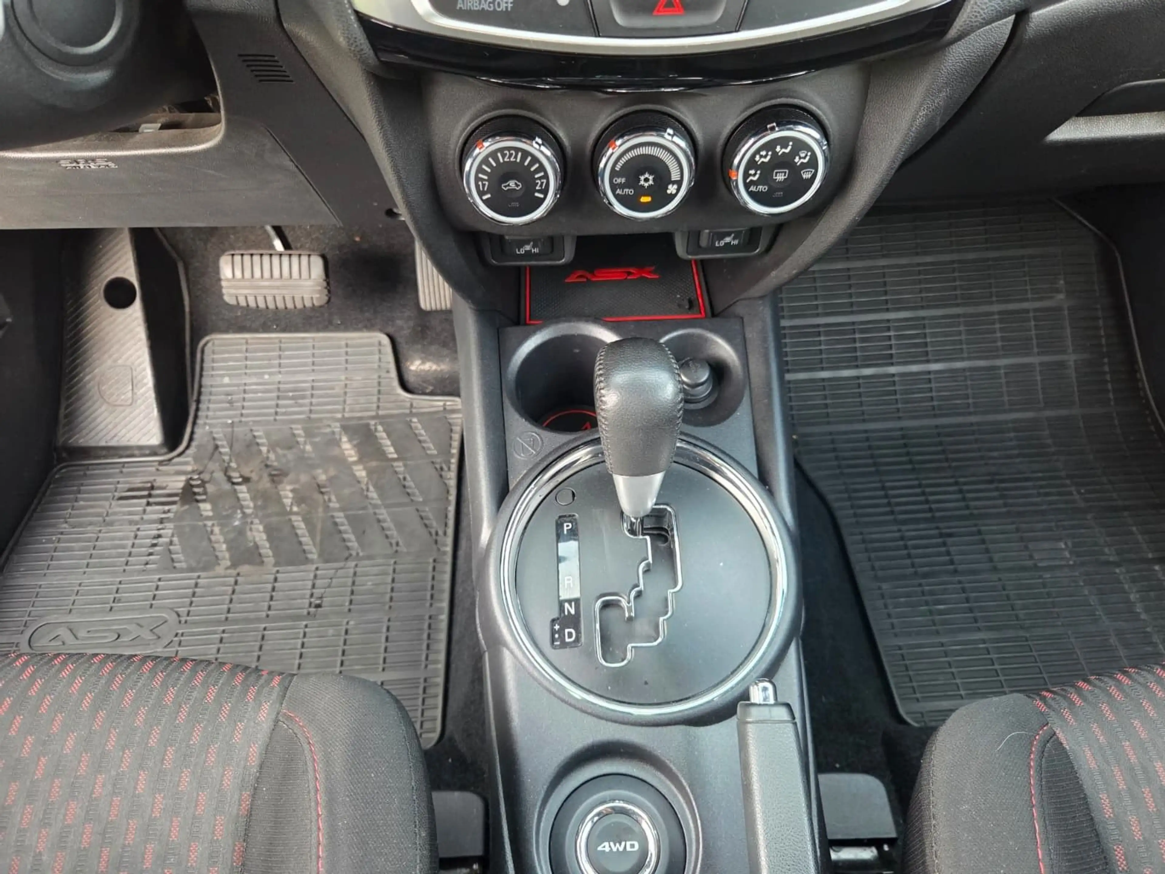 Mitsubishi ASX Edition 100+ 4WD,Automatik — photo 13