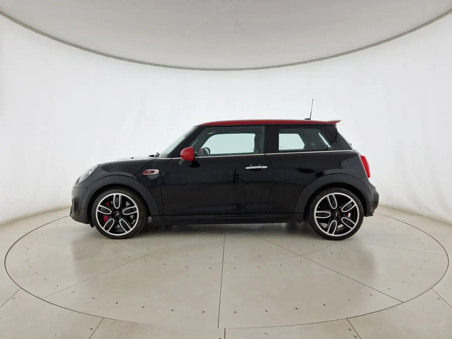 MINI John Cooper Works 2.0 hype 3p auto Чорний - 2