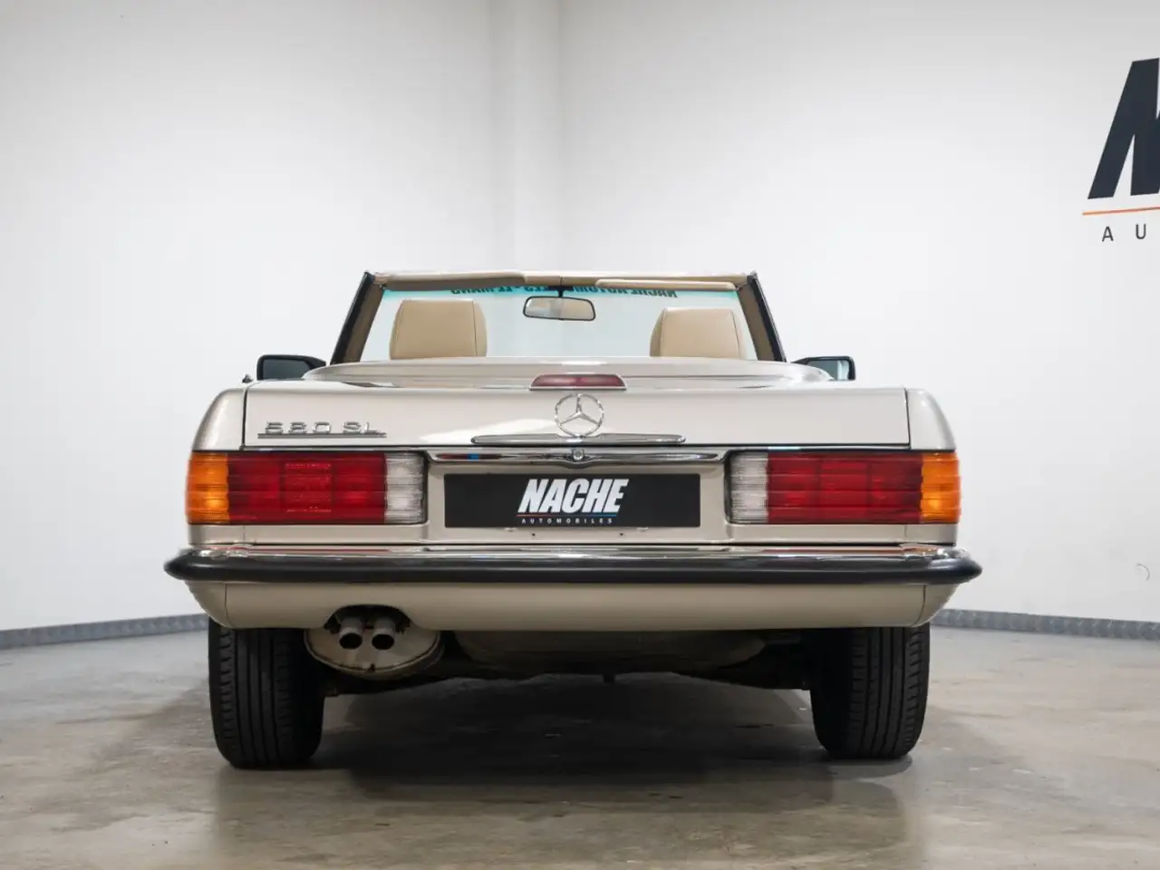 Mercedes-Benz 560 SL, foto 7