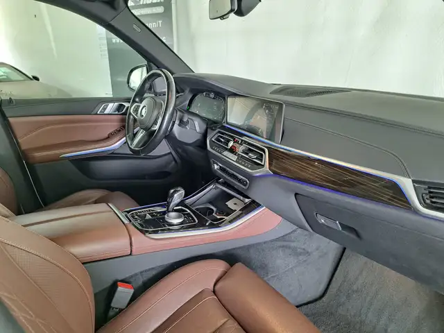 BMW X5 xDrive40d M Sportpaket / AHK Ansicht 15