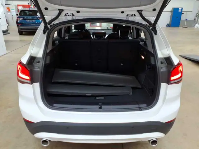 BMW X1 view 15