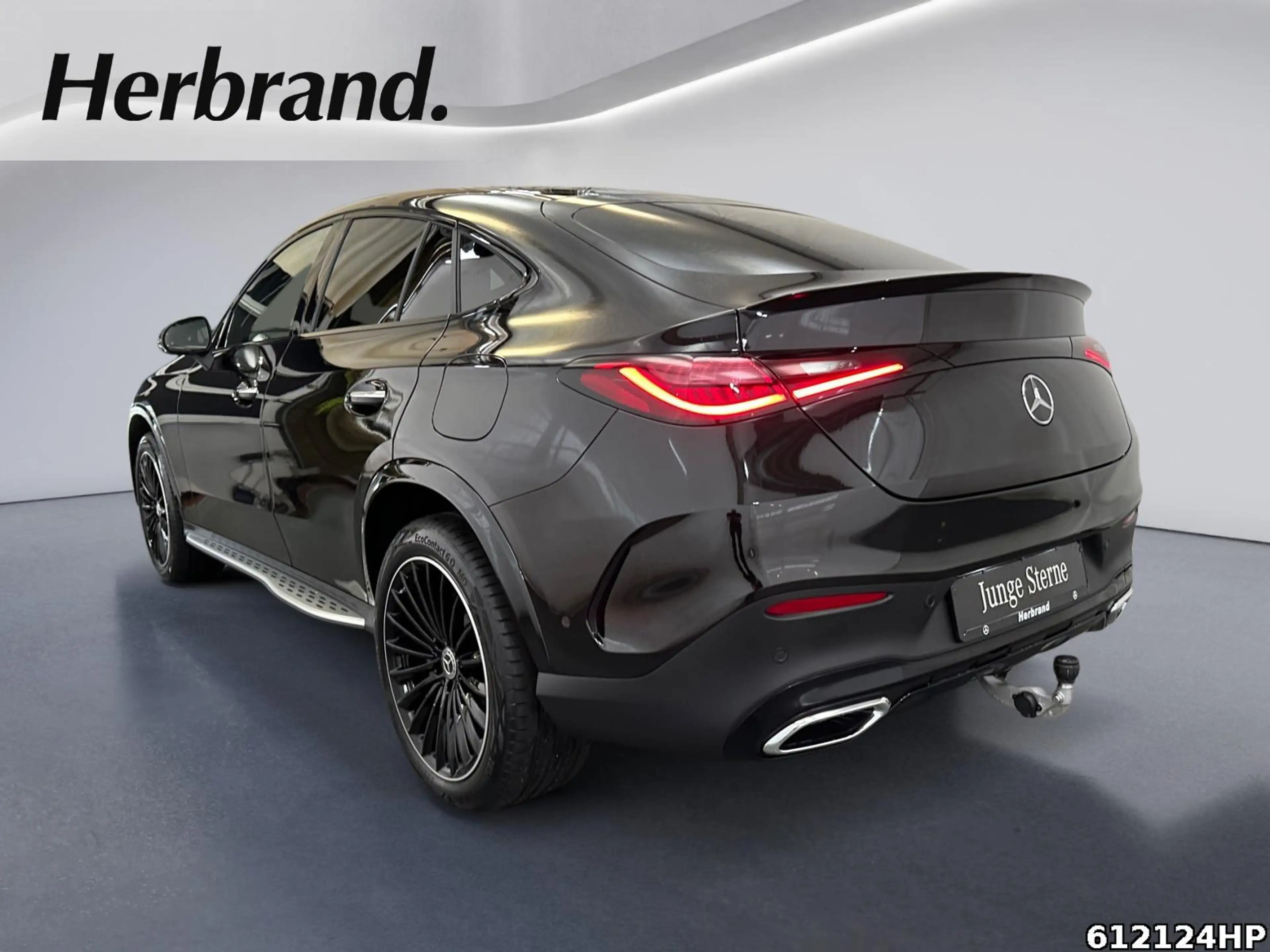 Mercedes-Benz GLC 300 e 4M AMG Coupé 20" AHK DigitalLight 360° — photo 4