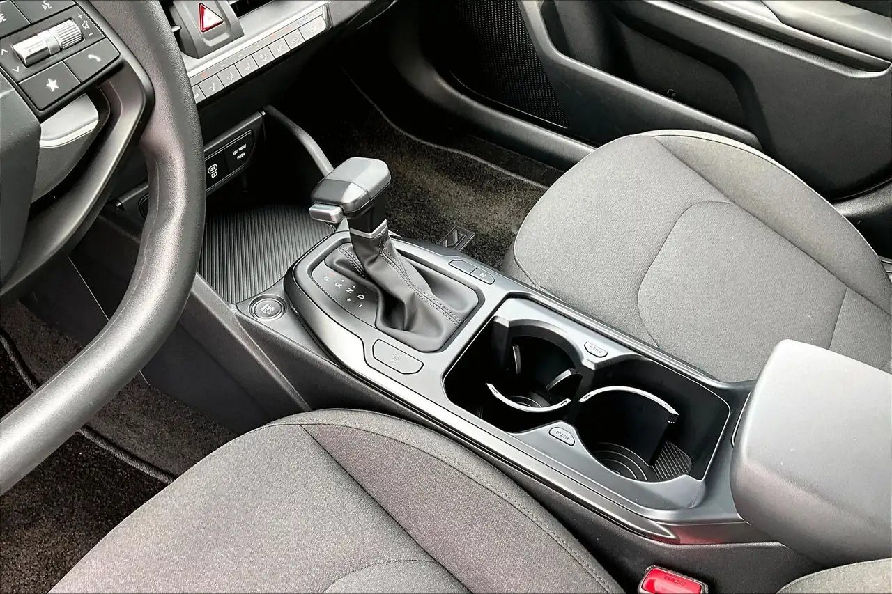 Kia K4 fotografie Kia K4