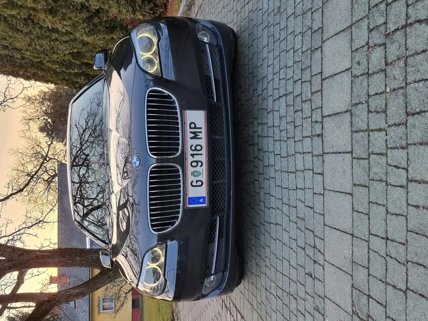 BMW 530 530d Schwarz - 1