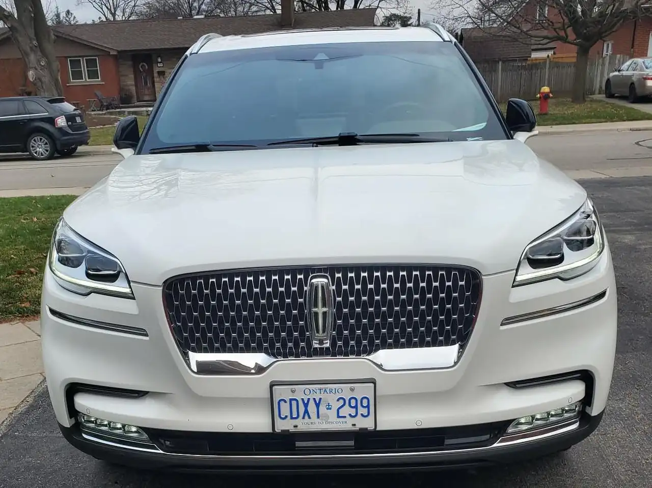 Lincoln Aviator снимка Lincoln Aviator