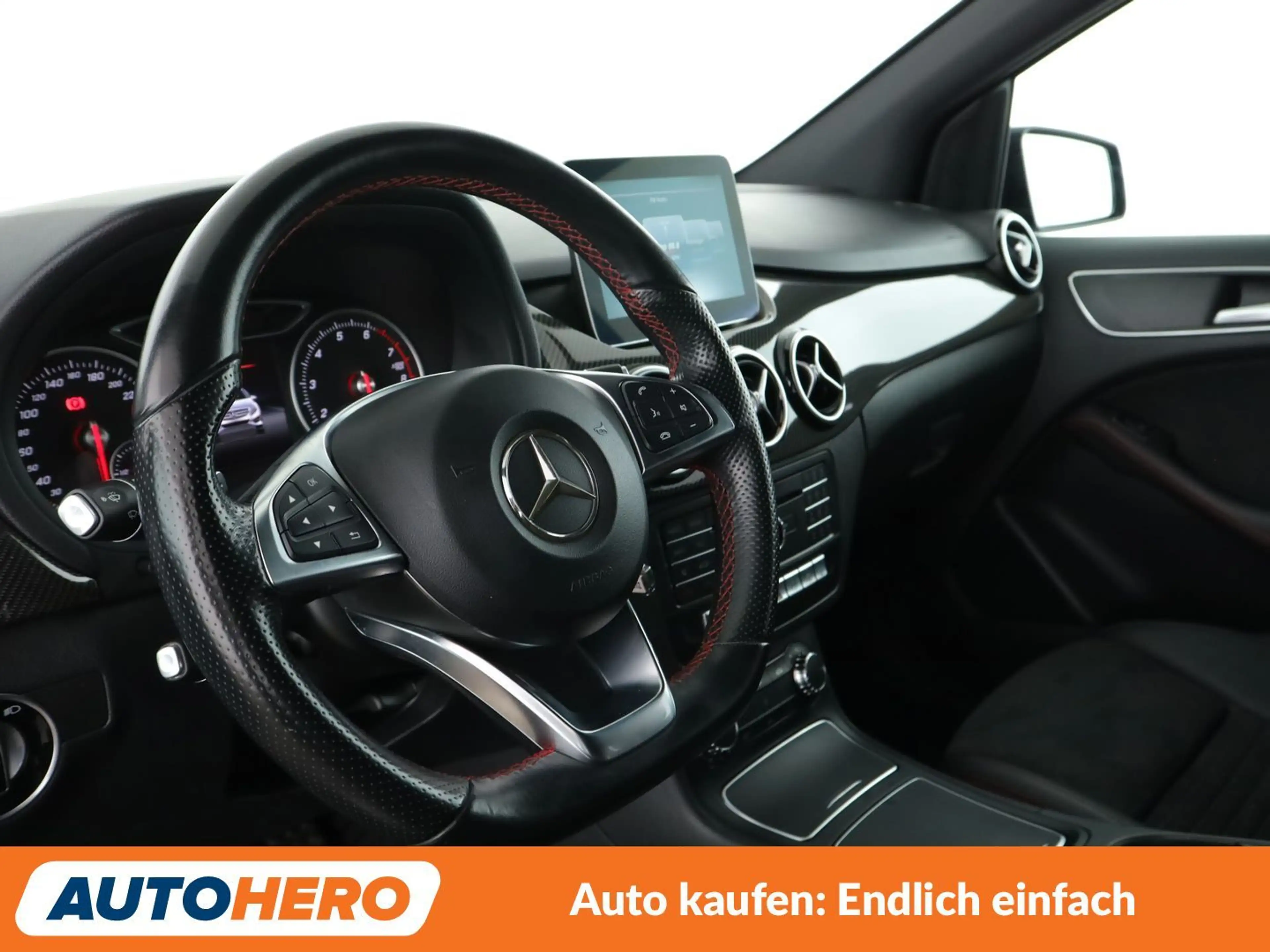 Mercedes-Benz B 220 4Matic AMG Line Aut.*NAVI*PDC*SHZ* — photo 11