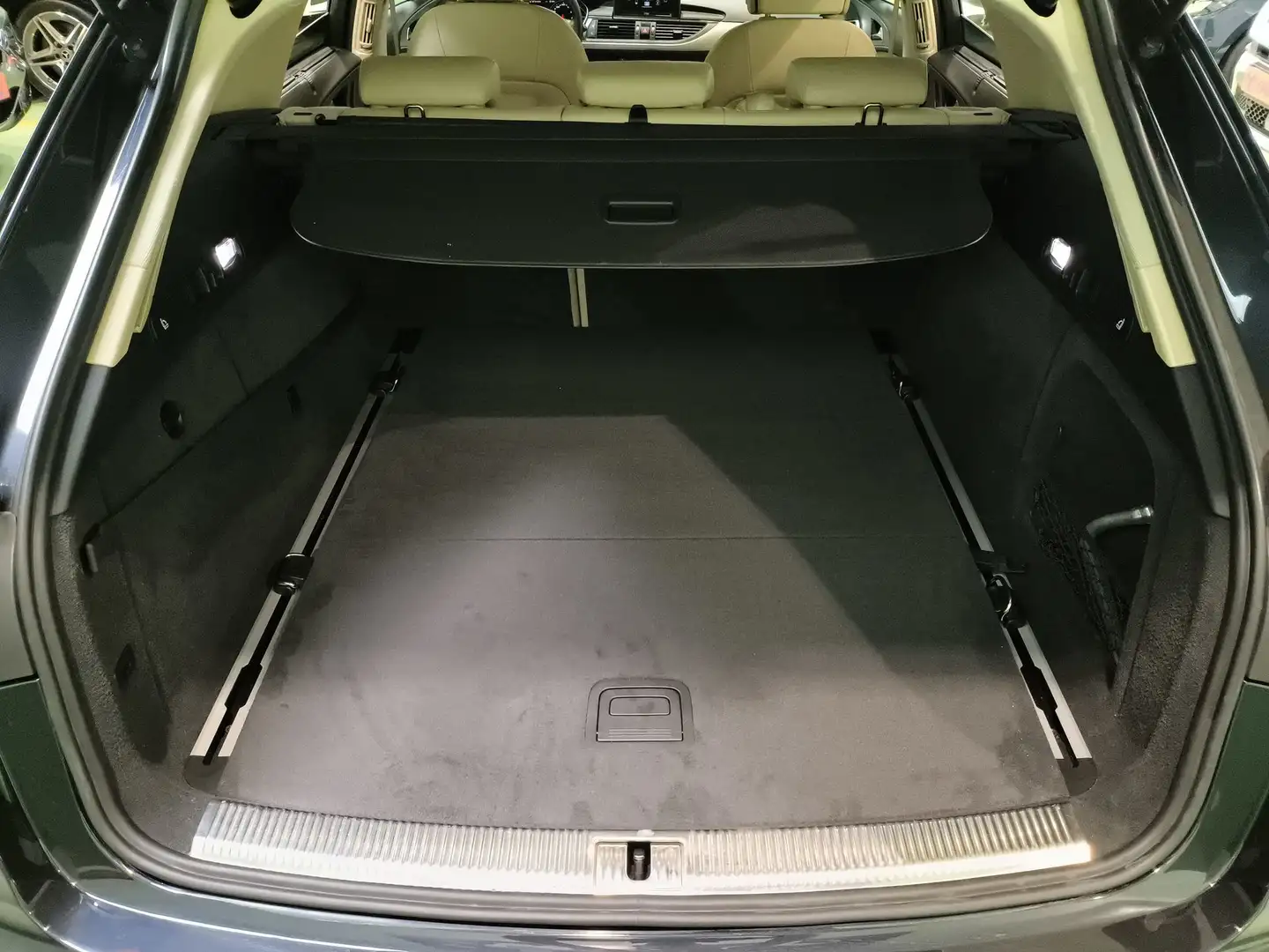 Audi A6 allroad Q. 3.0TDI Advanced ed. S-T 272 Azul - 2