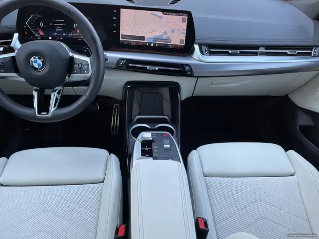 BMW X1 view 7