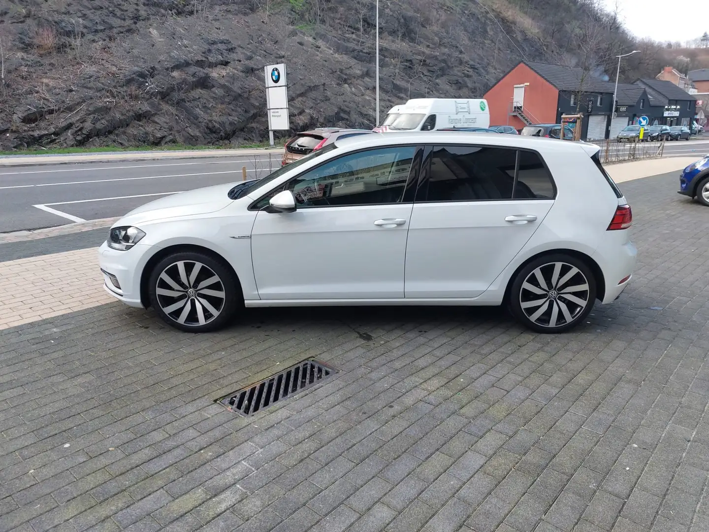 Volkswagen Golf 1.5 TSI ACT Highline DSG VIRTUAL COCKPIT GARANTIE Wit - 2