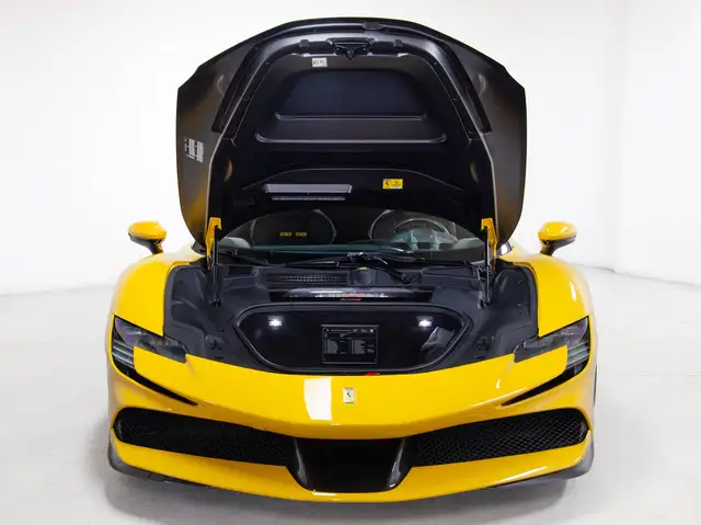 Ferrari SF90 Stradale view 14