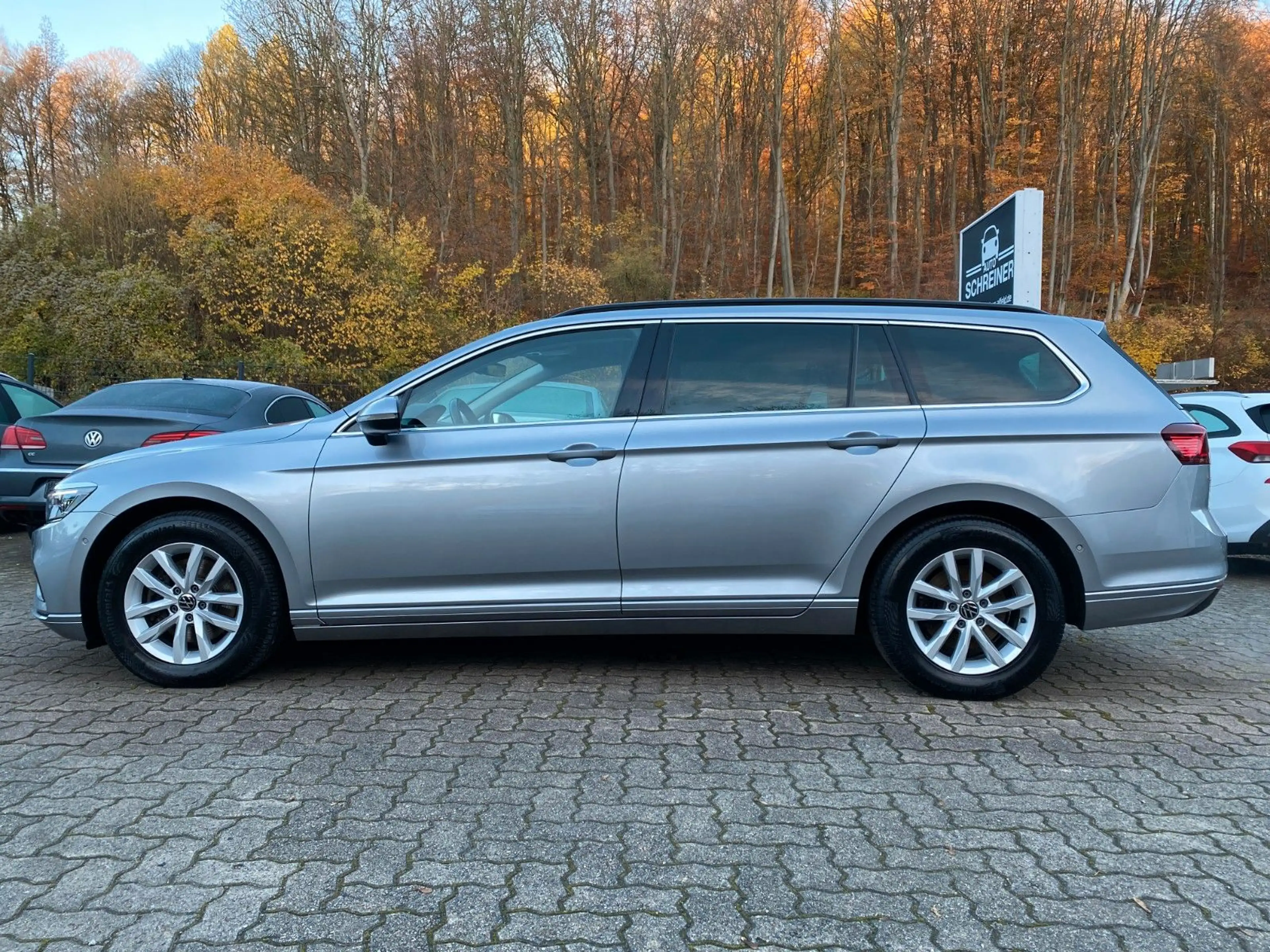 Volkswagen Passat Variant Business 1.HAND DSG AHK KAMERA — photo 7