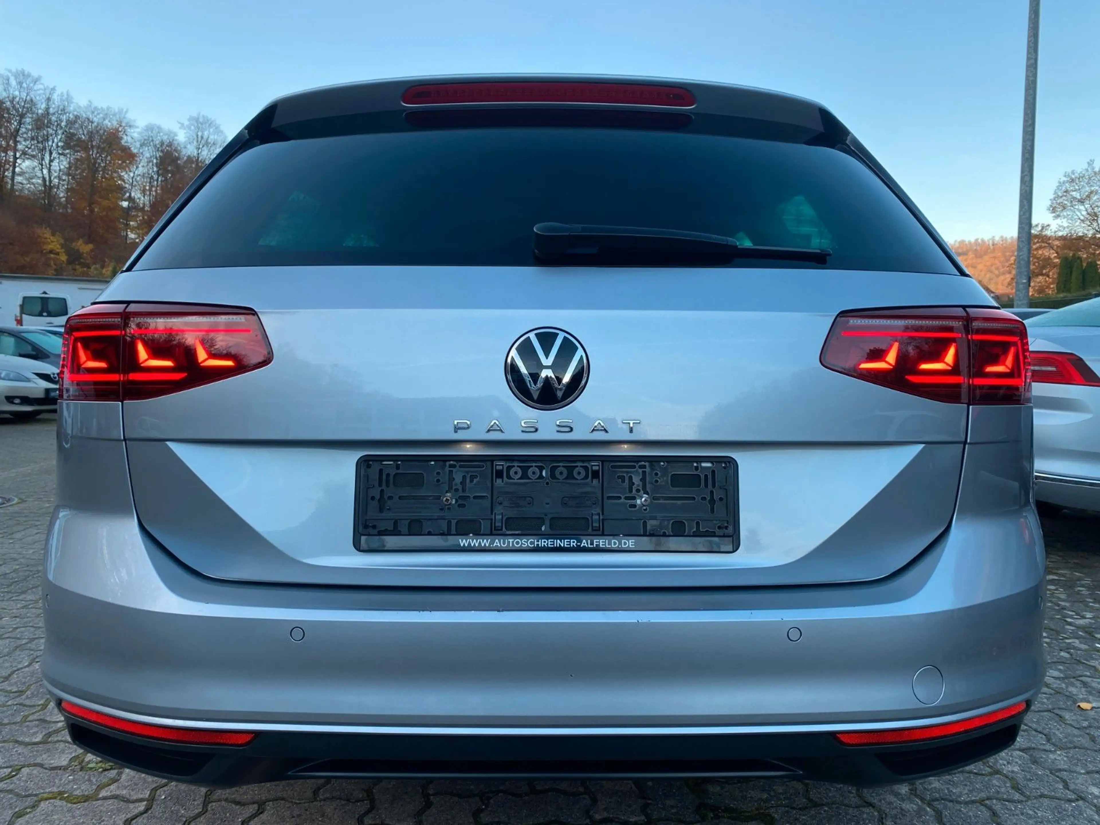 Volkswagen Passat Variant Business 1.HAND DSG AHK KAMERA — photo 5