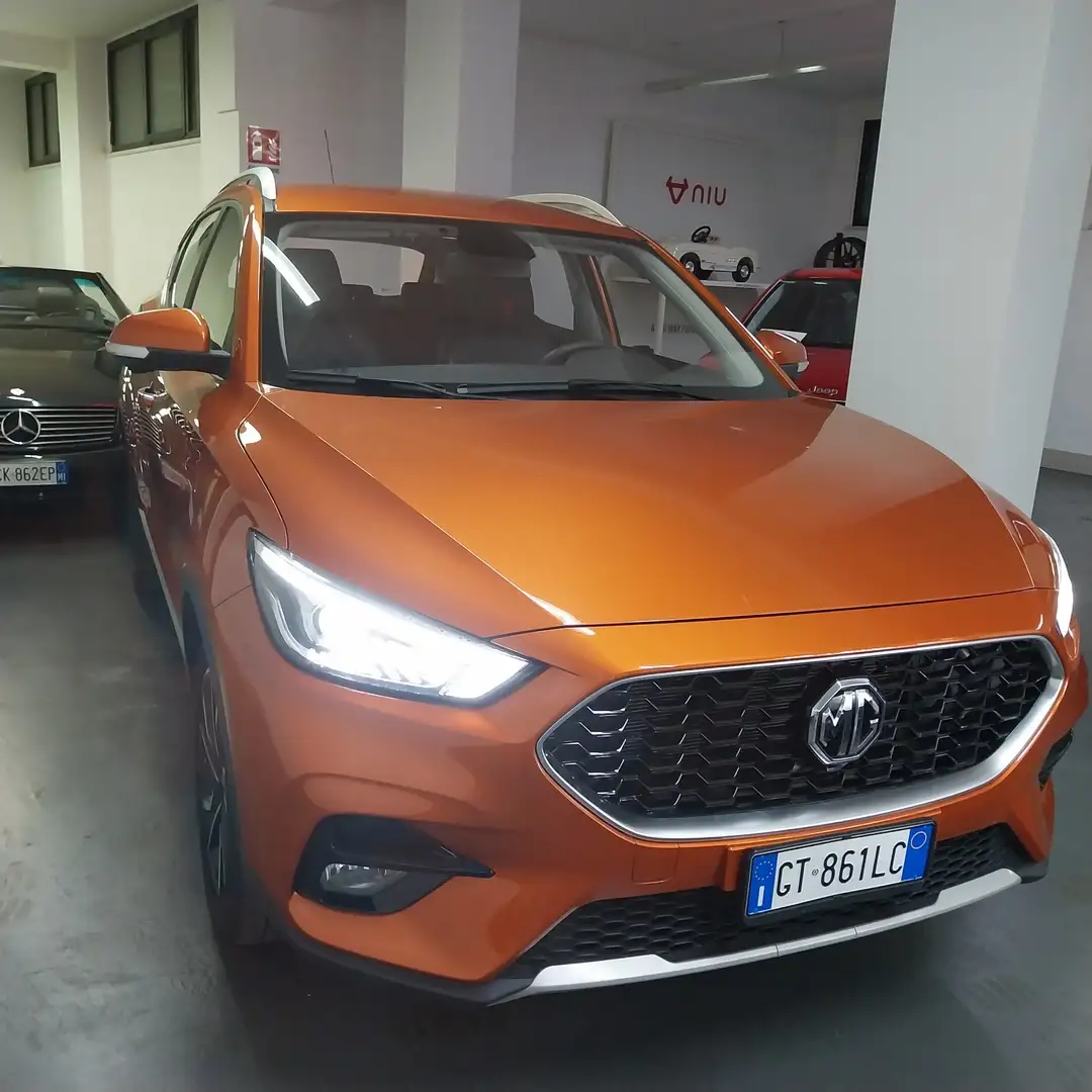 MG ZS 1.5 Luxury - 2