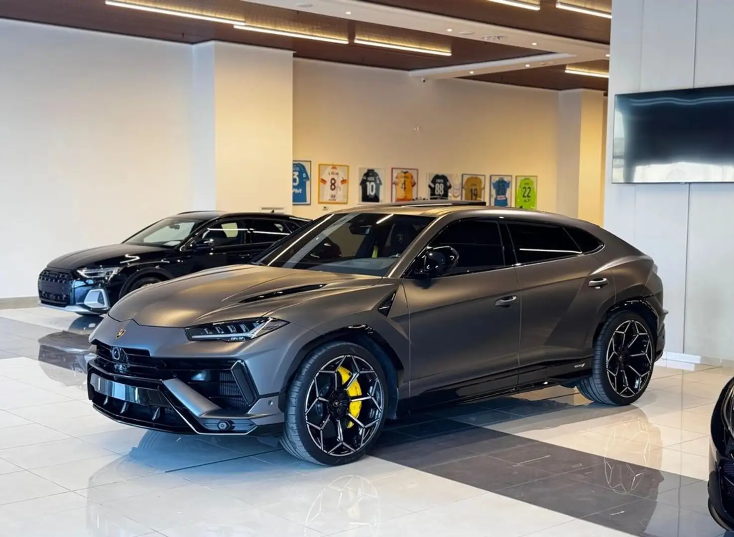 Lamborghini Urus Urus 4.0 V8 S 666CV auto Grau - 2
