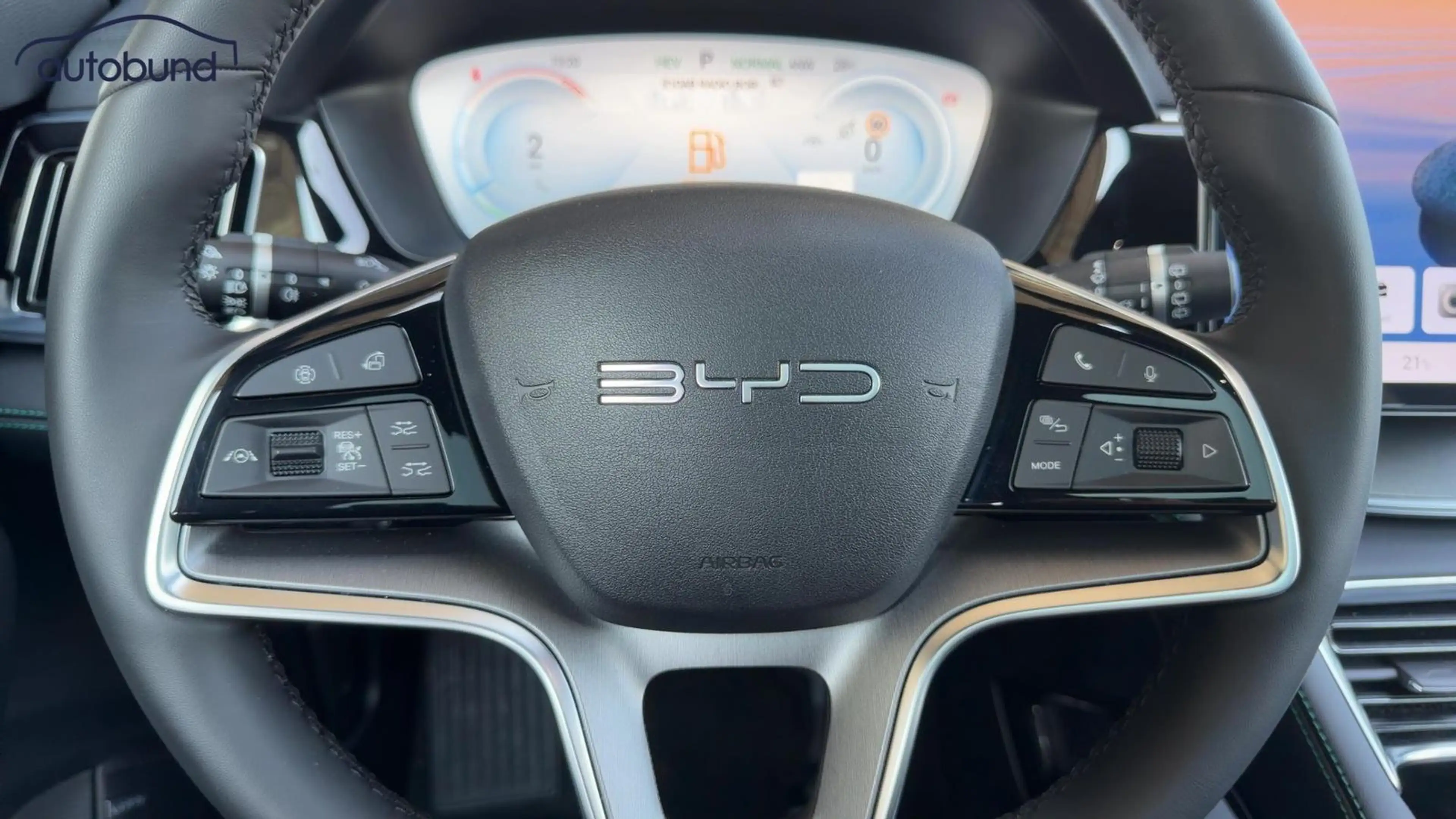 BYD Seal U DM-i Boost Alu HUD KA LED Link LRH NAV NBA PDC R — photo 12