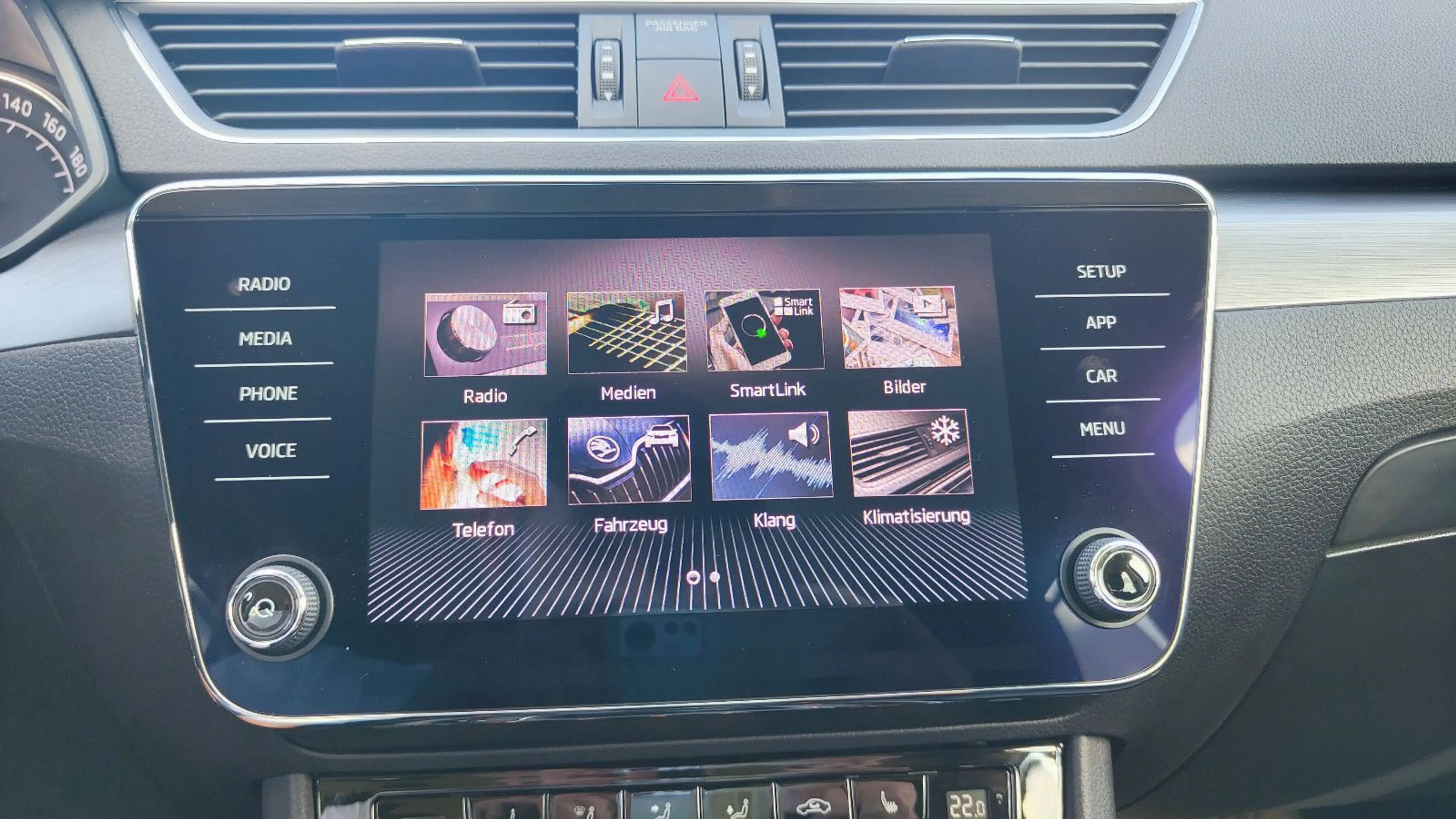 Skoda Superb Combi Style 1.5 TSI Xenon* 1.Hand* — photo 32