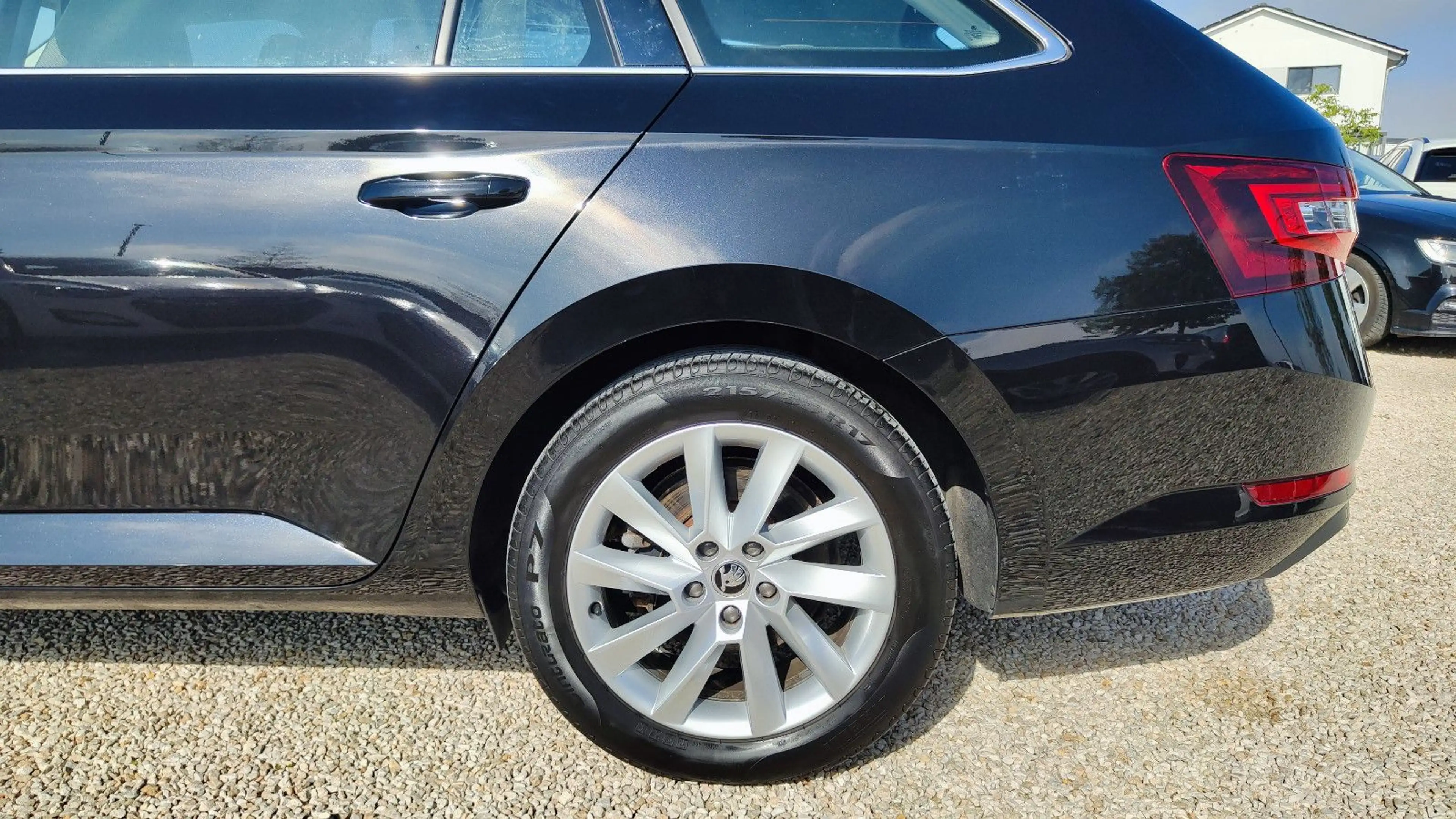 Skoda Superb Combi Style 1.5 TSI Xenon* 1.Hand* — photo 5