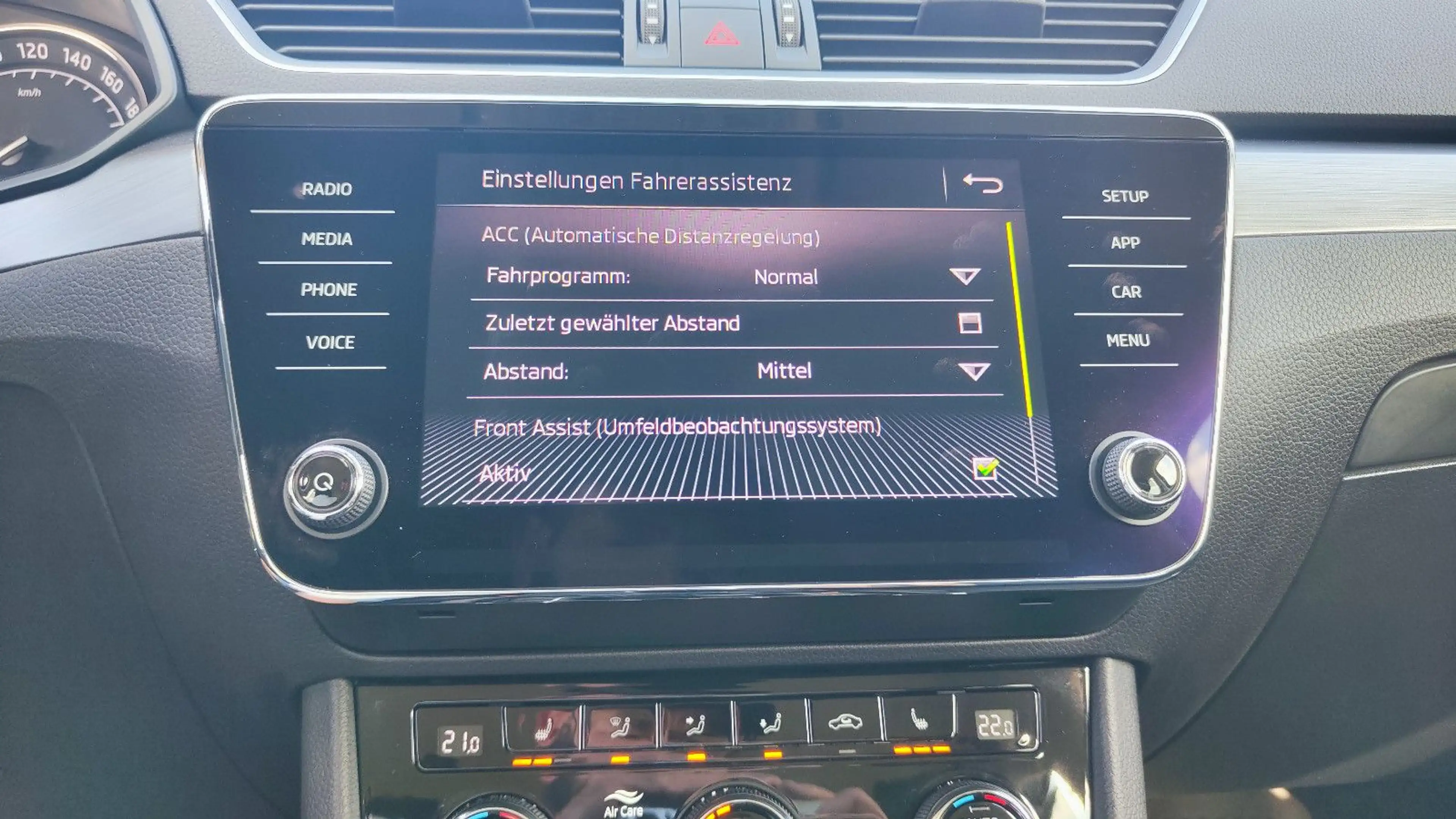 Skoda Superb Combi Style 1.5 TSI Xenon* 1.Hand* — photo 34
