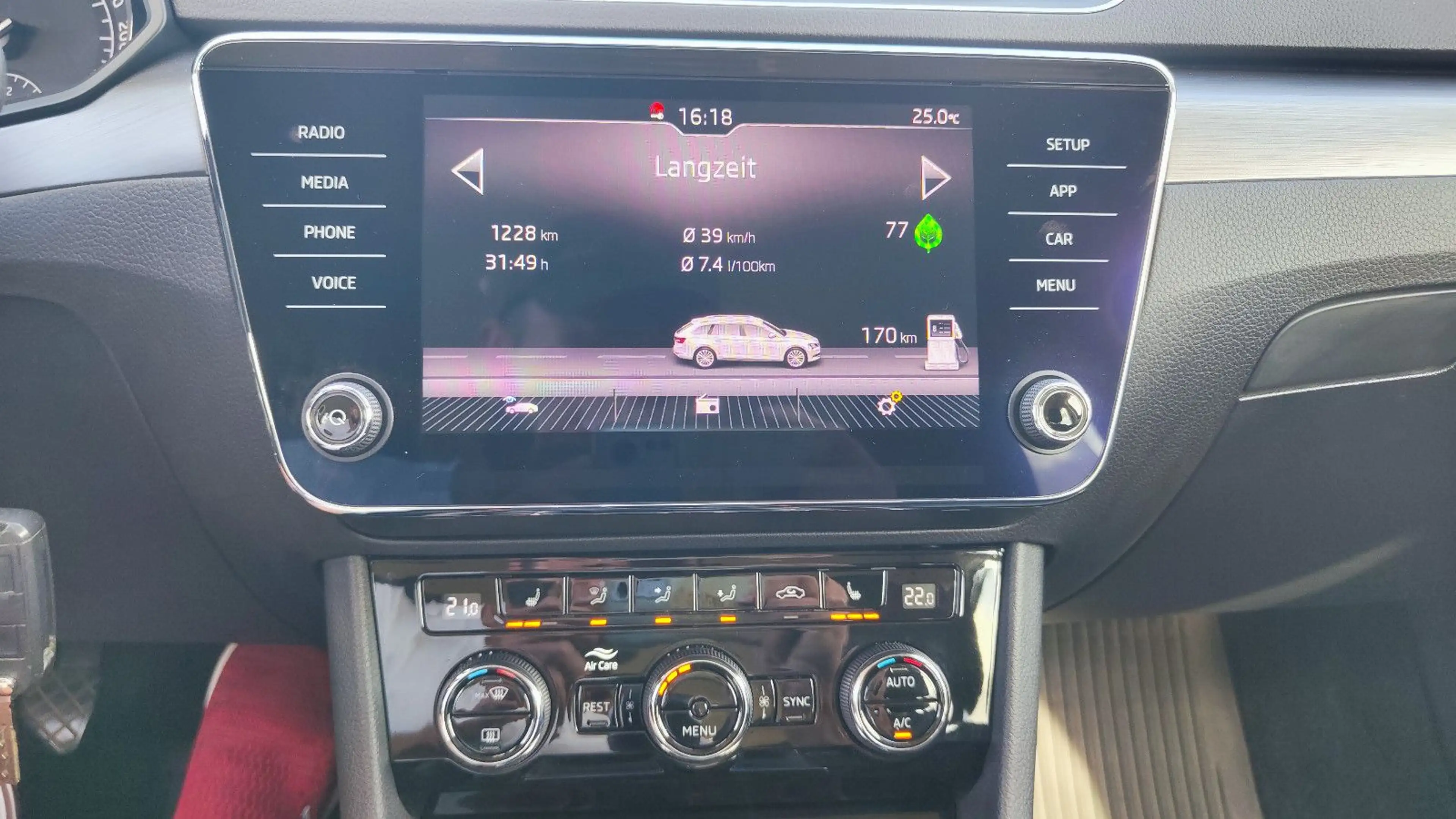 Skoda Superb Combi Style 1.5 TSI Xenon* 1.Hand* — photo 31