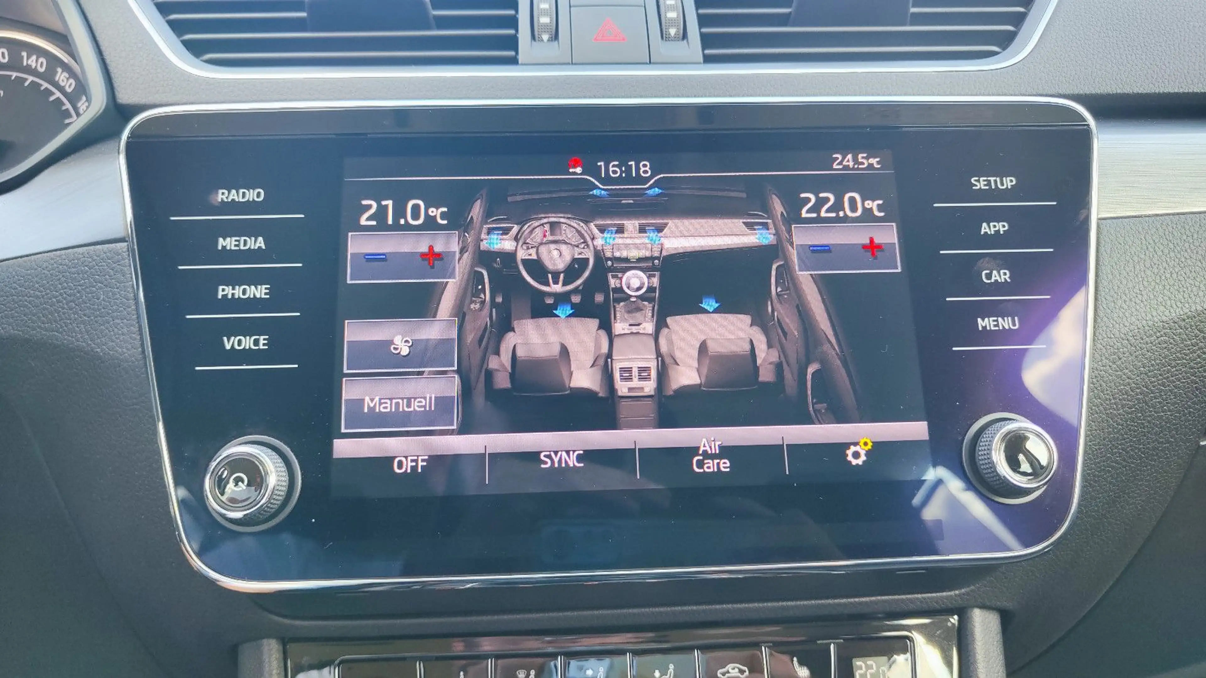 Skoda Superb Combi Style 1.5 TSI Xenon* 1.Hand* — photo 35