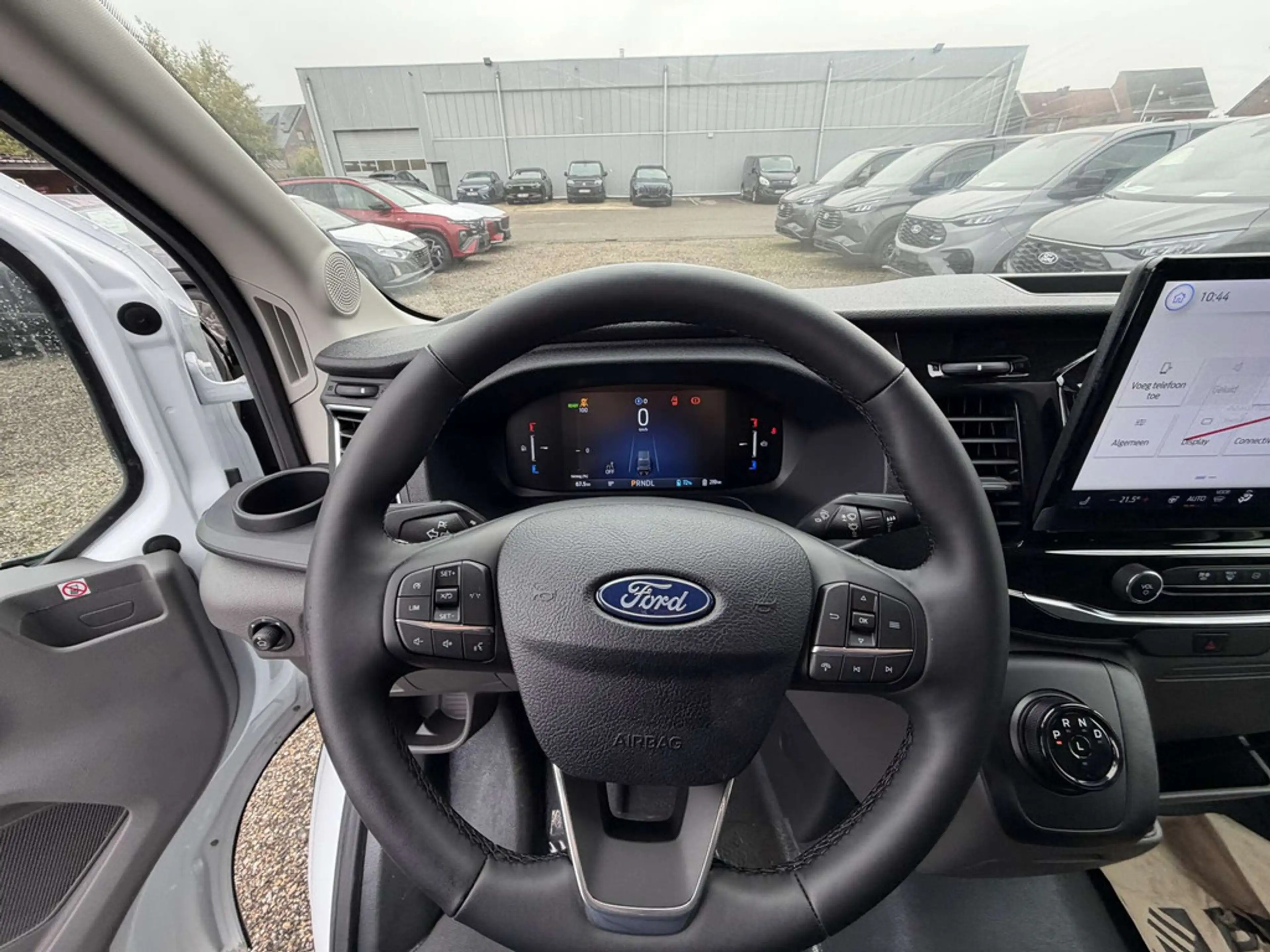 Ford E-Transit 350E L4H3 Electric 92kWh Trend RWD AUT — photo 12