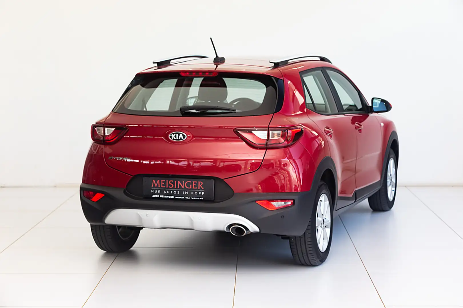 Kia Stonic 1,25 MPI ISG Silber Rot - 2