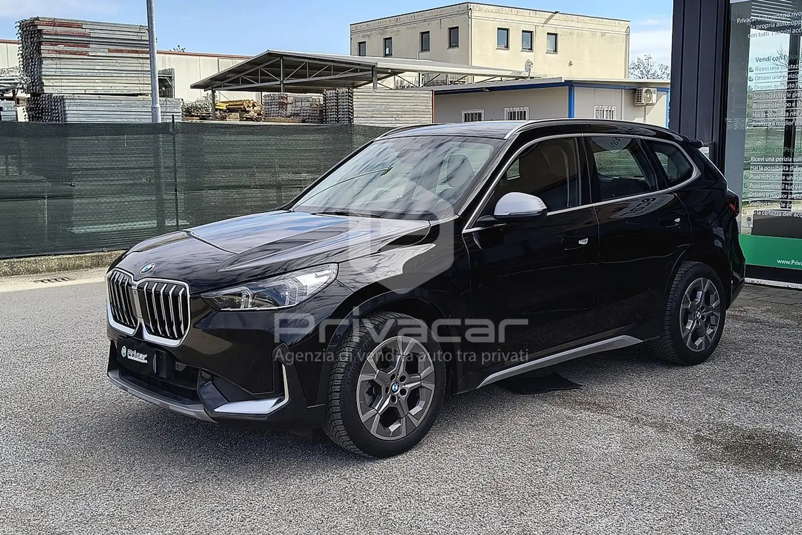 BMW X1 X1 sDrive 18d xLine Noir - 1