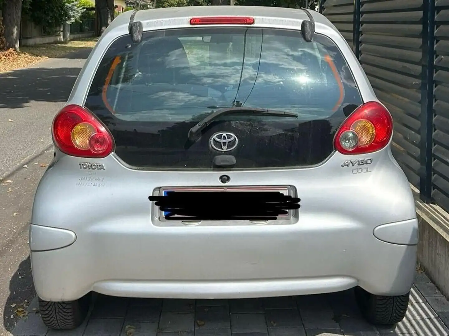 Toyota Aygo Aygo 1,0 VVT-i Cool Cool Silber - 2