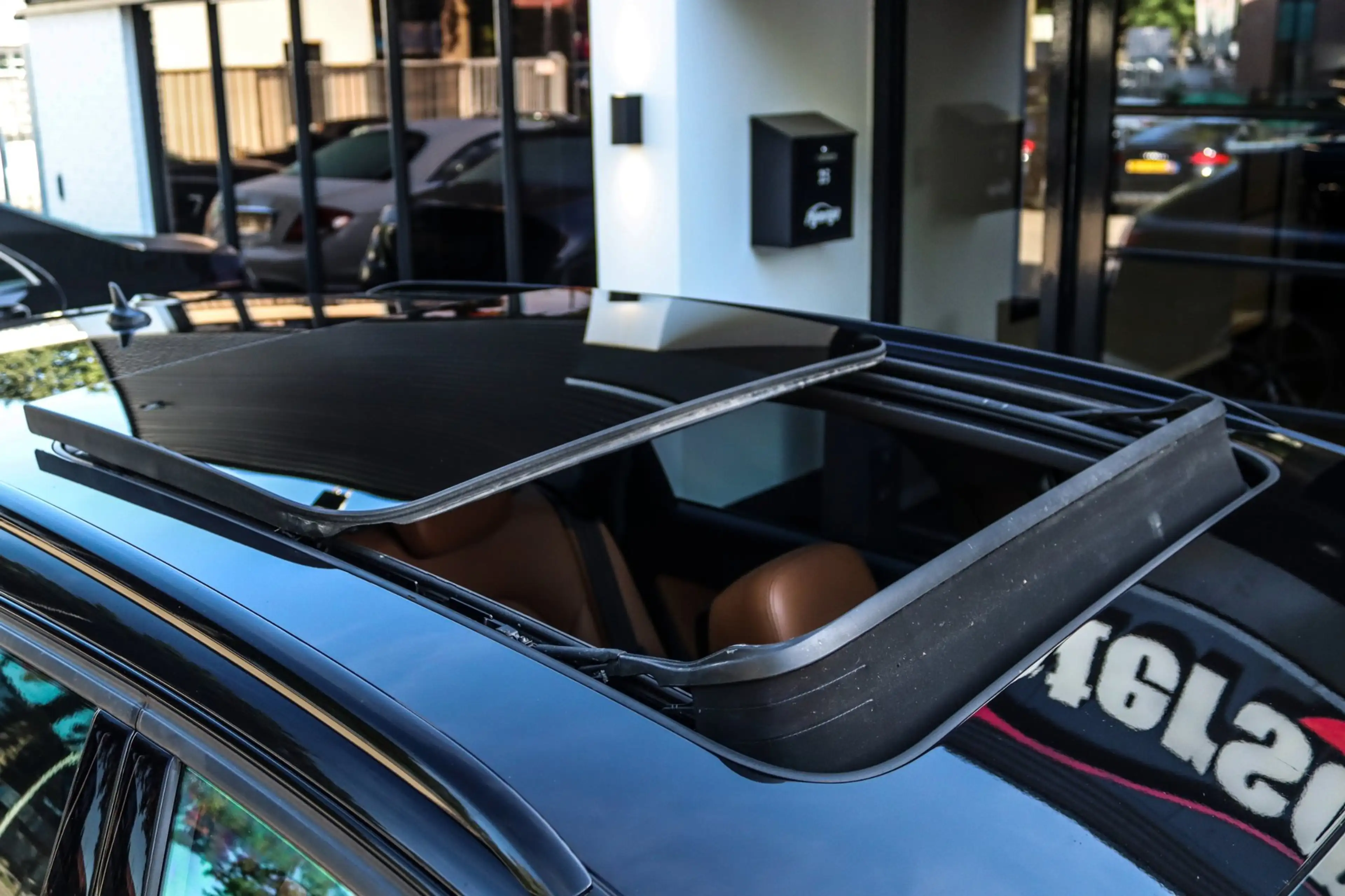 Audi RS6 Avant 4.0 TFSI Quattro 706PK PANO 360 EXCLUSIVE — photo 2