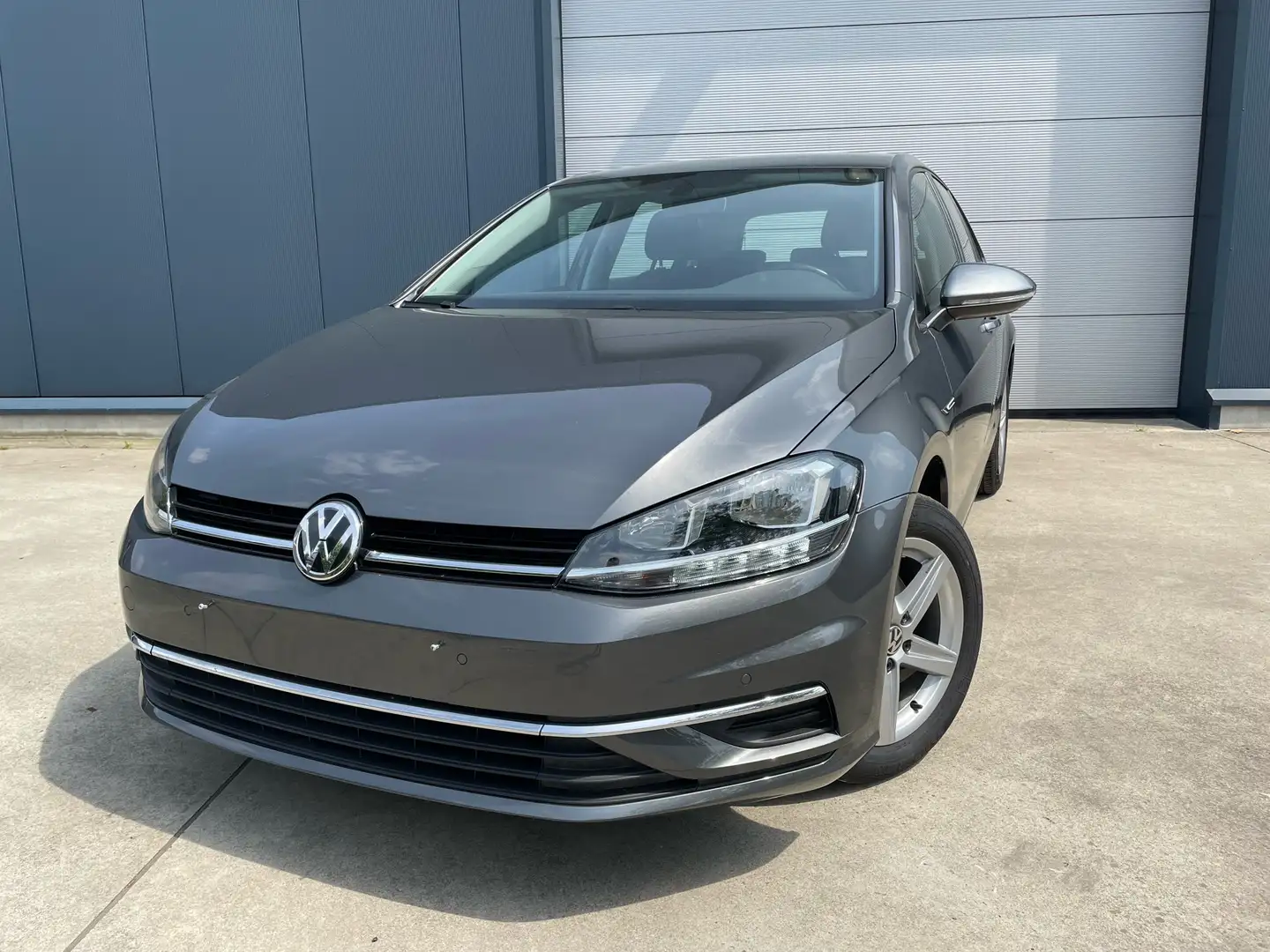 Volkswagen Golf 1.6 SCR TDi Join (EU6.2) Grau - 1