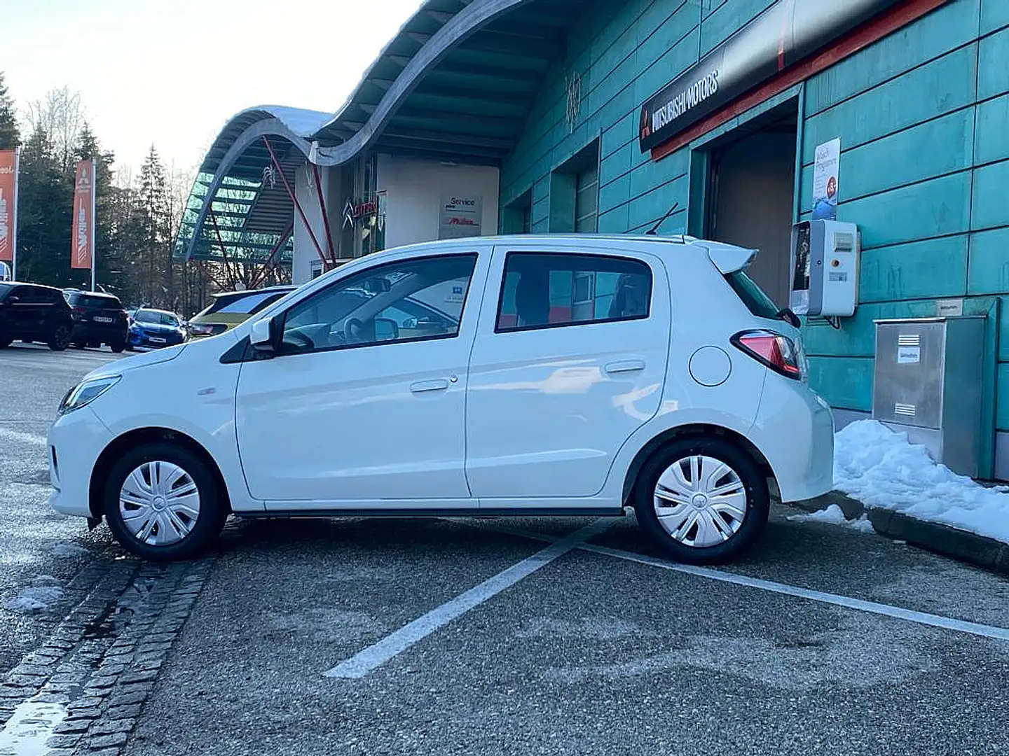 Mitsubishi Space Star 1,2  Inform Weiß - 2