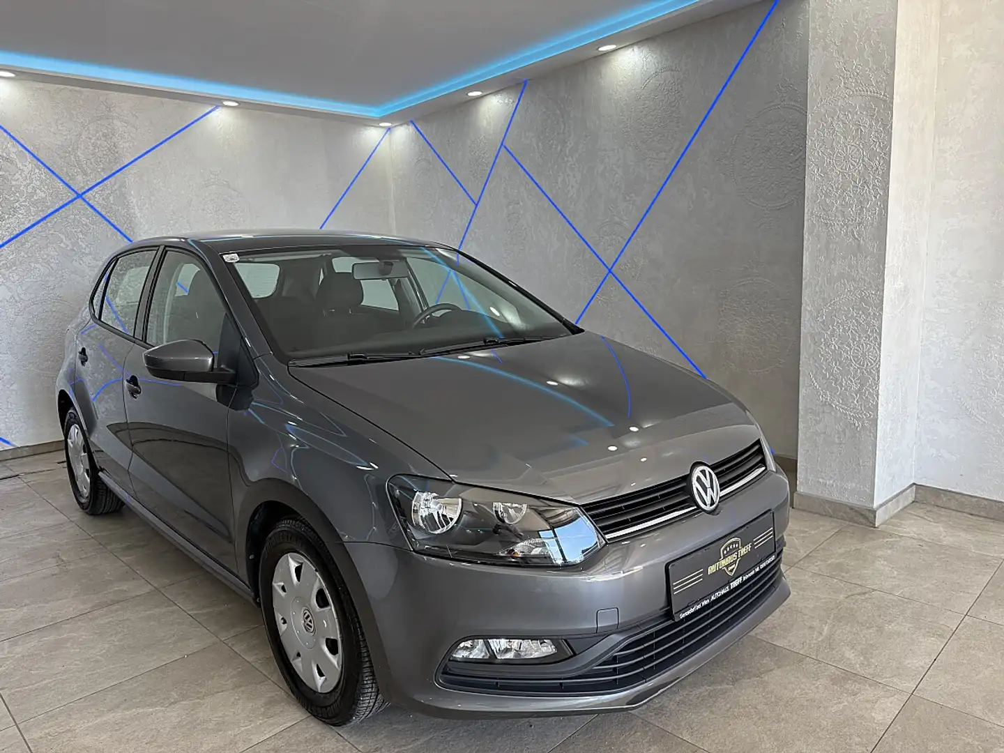 Volkswagen Polo Austria 1,0*KLIMA*1.BESITZ* Grau - 1