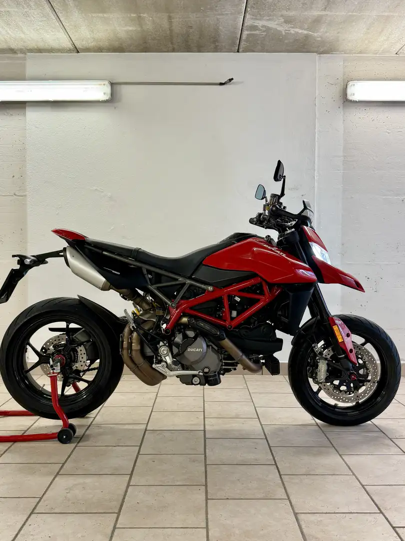 Ducati Hypermotard 950 - 1