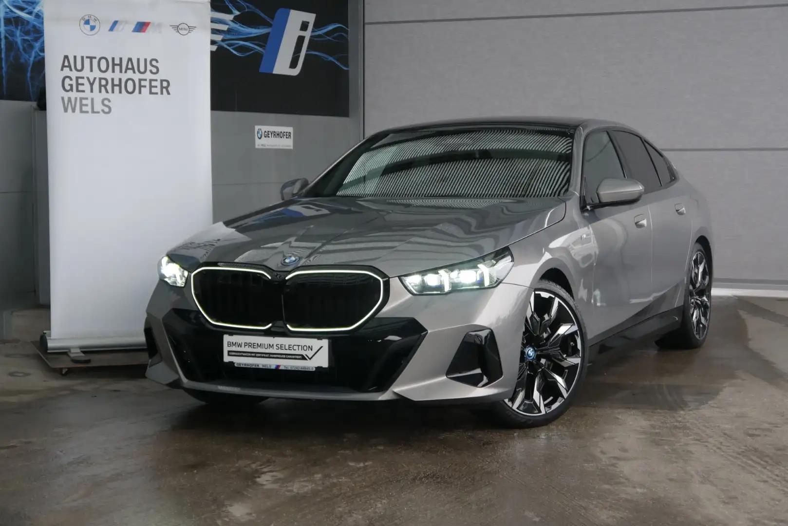 BMW i5 i5 eDrive40 Grau - 2