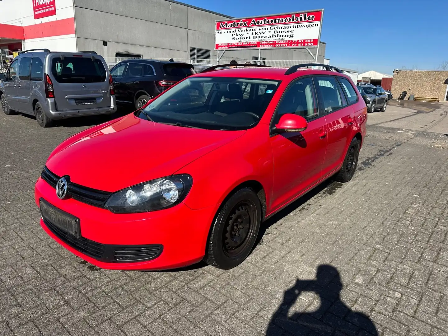 Volkswagen Golf VI Variant Trendline BlueMotion,Klima,Euro5 Rot - 1