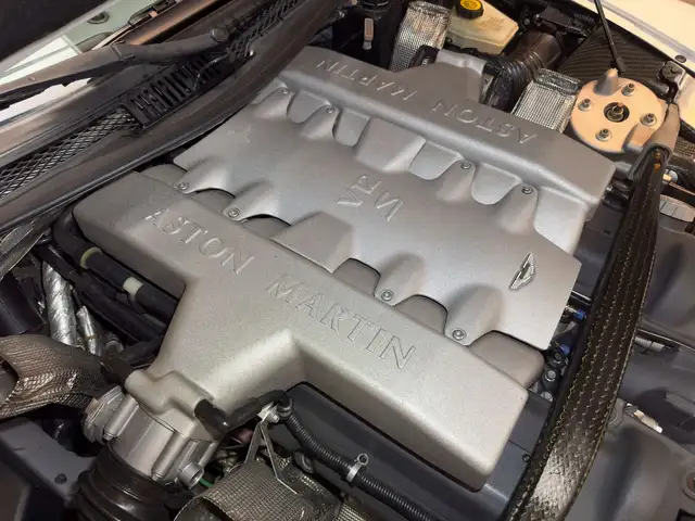 Aston Martin Vanquish S