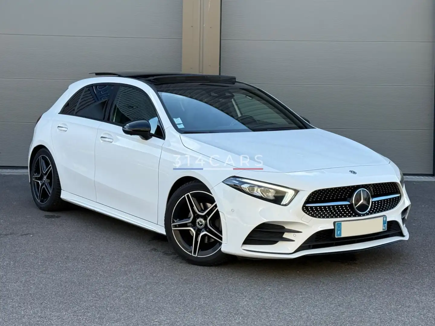 Mercedes-Benz A 200 A200i 7G-DCT AMG Line - 1