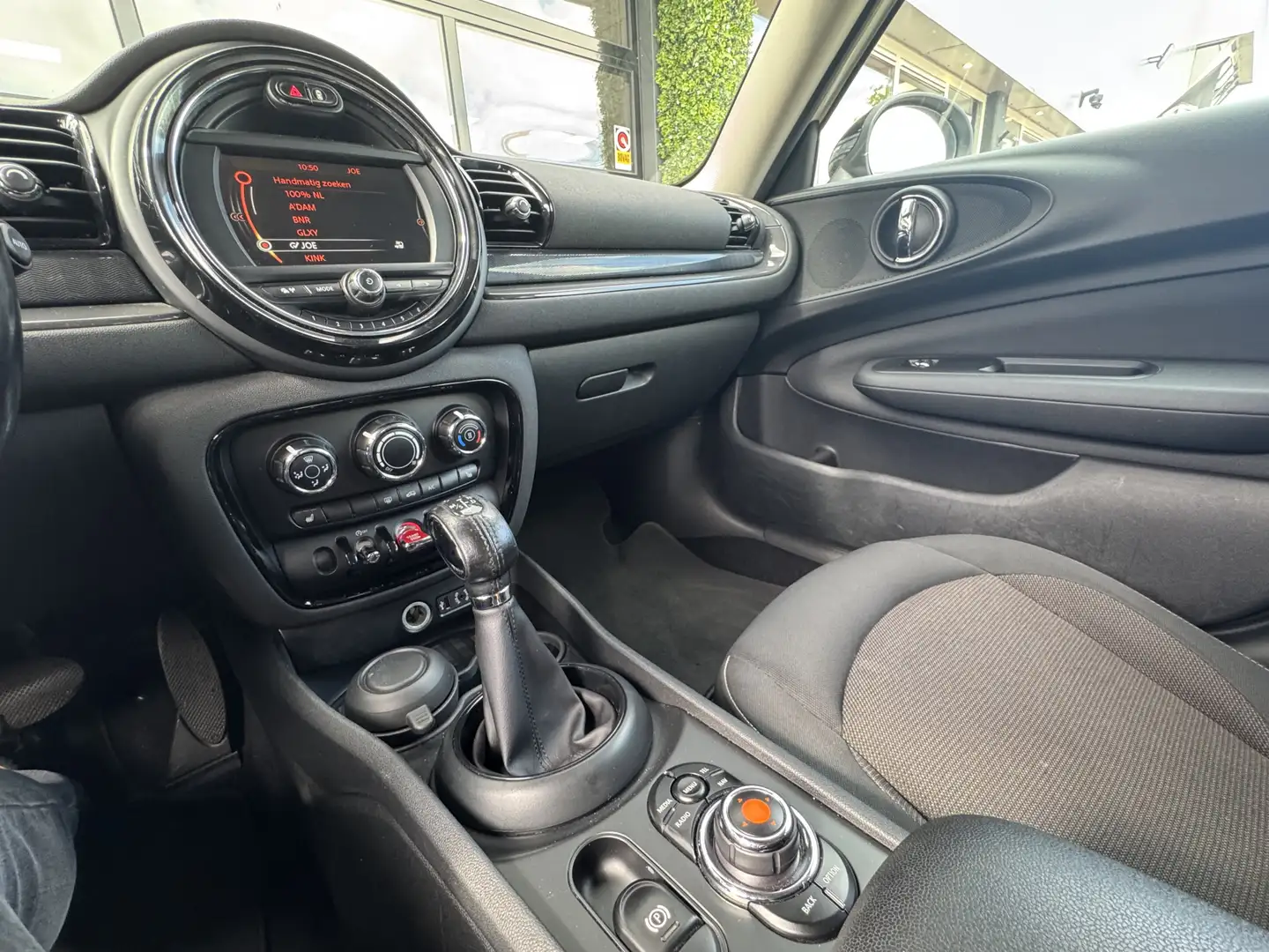 MINI Cooper Clubman Mini 1.5 Serious Business Automaat | Navi | Cruise Alb - 2