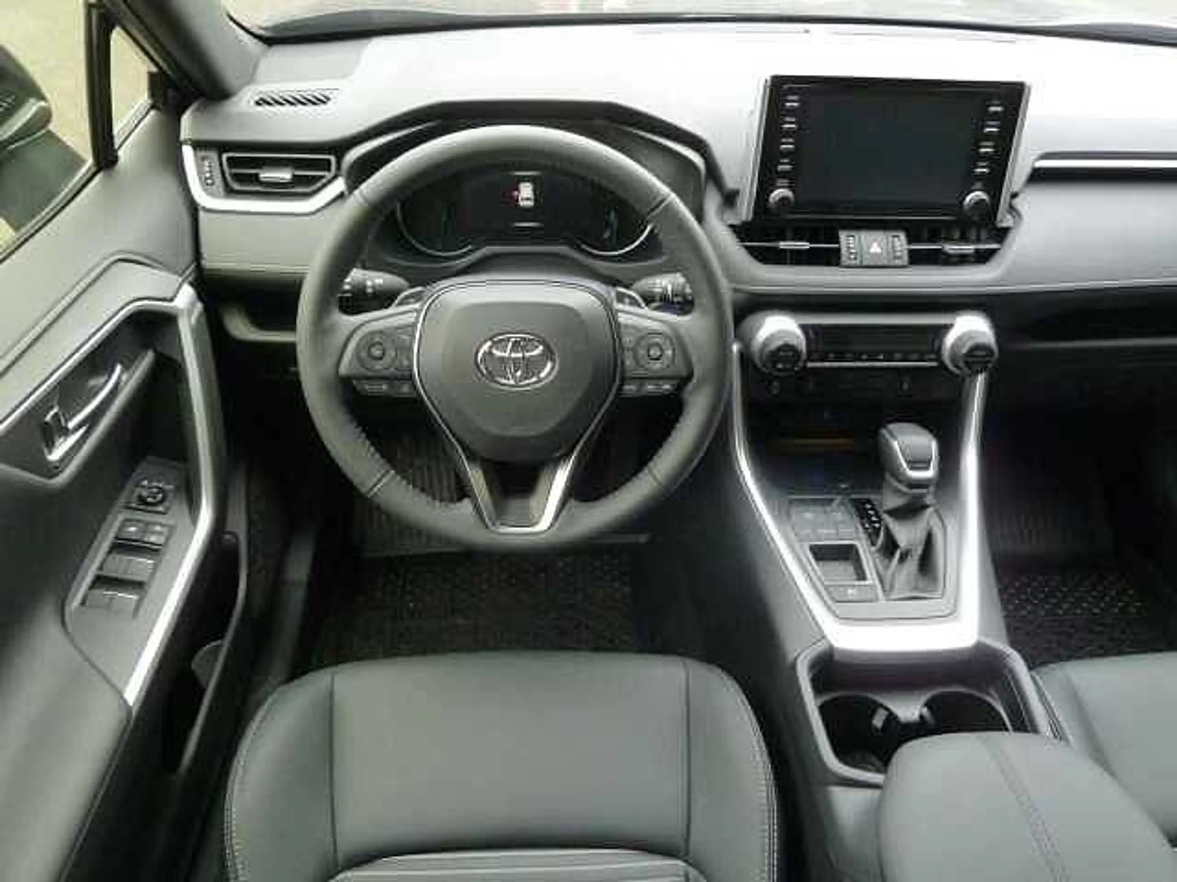 Toyota RAV 4 Hybr. black edition 4x4  Pano, LED, Leder, 360° — photo 9