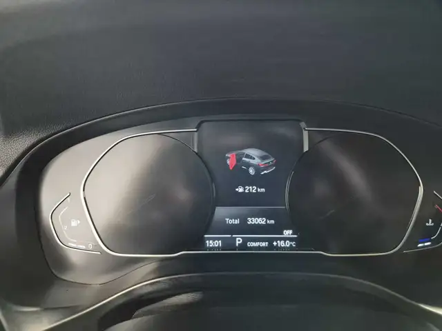 BMW X4 view 7