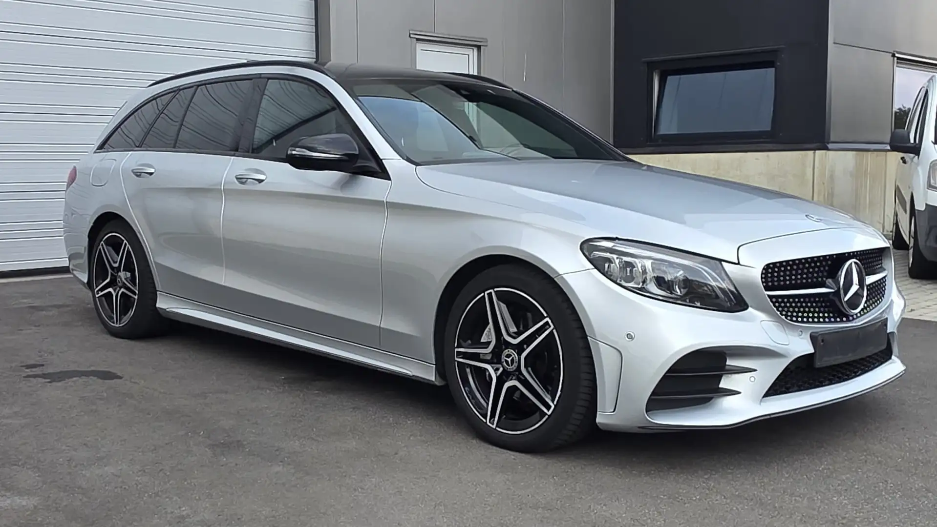 Mercedes-Benz C 220 C 220 d T 9G-TRONIC AMG Line Silver - 2