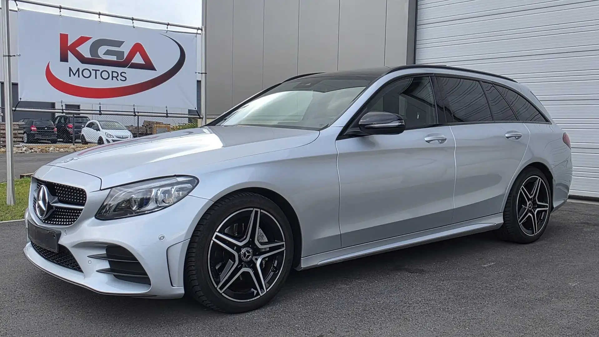 Mercedes-Benz C 220 C 220 d T 9G-TRONIC AMG Line Silver - 1