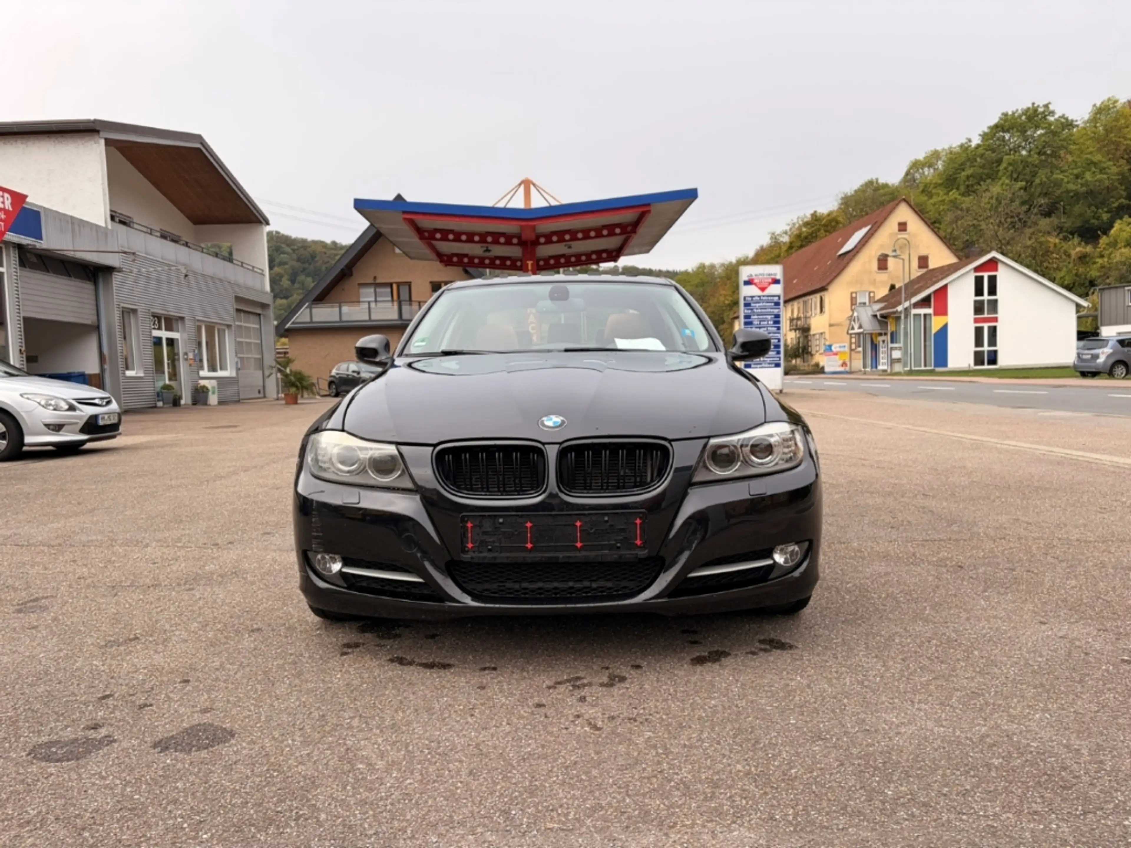 BMW 325 325i +Leder +Automatik +Facelift +Einparksensoren — photo 15
